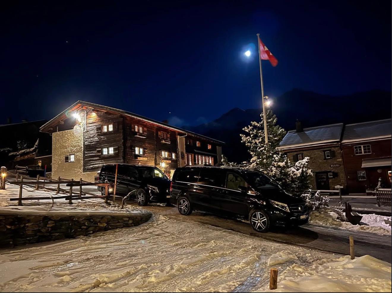 Luxury Chauffeur Vehicle